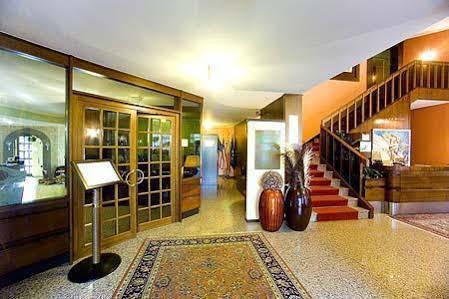 Hotel Ristorante Giordano Cavernago Екстериор снимка