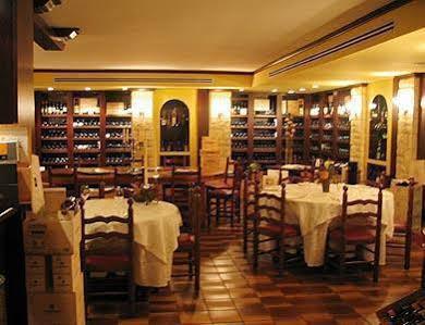 Hotel Ristorante Giordano Cavernago Екстериор снимка